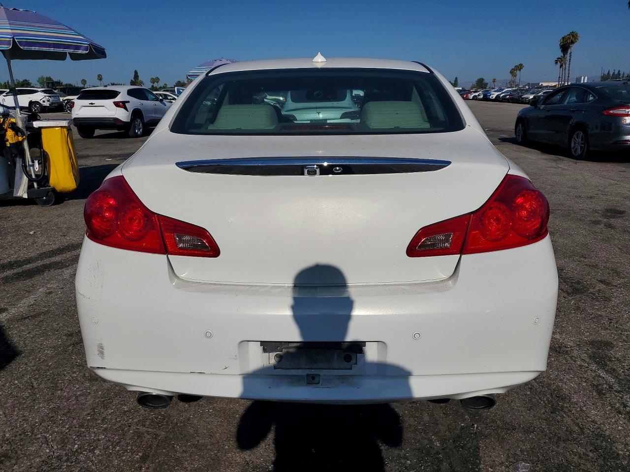 2013 INFINITI G37