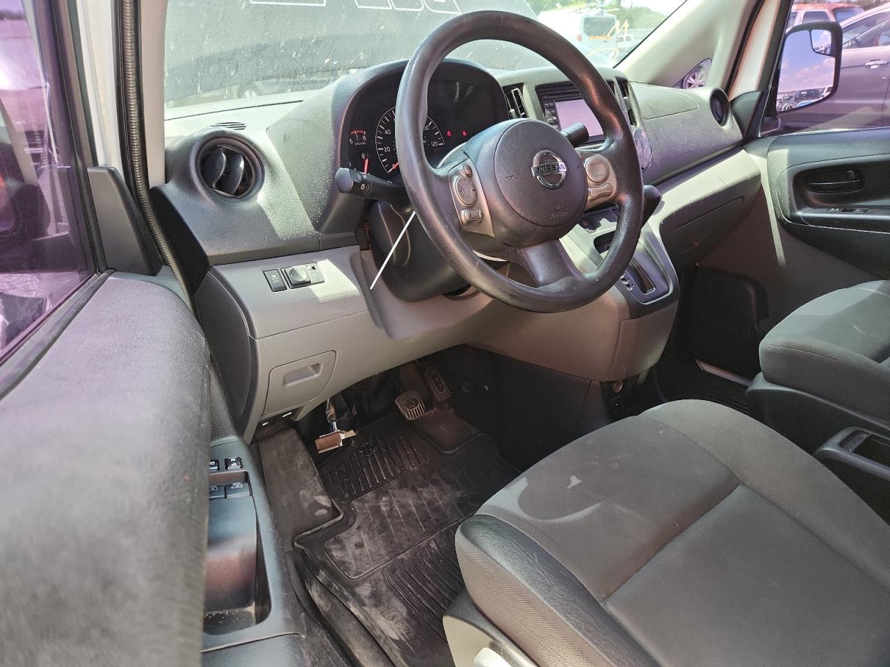 2015 NISSAN NV