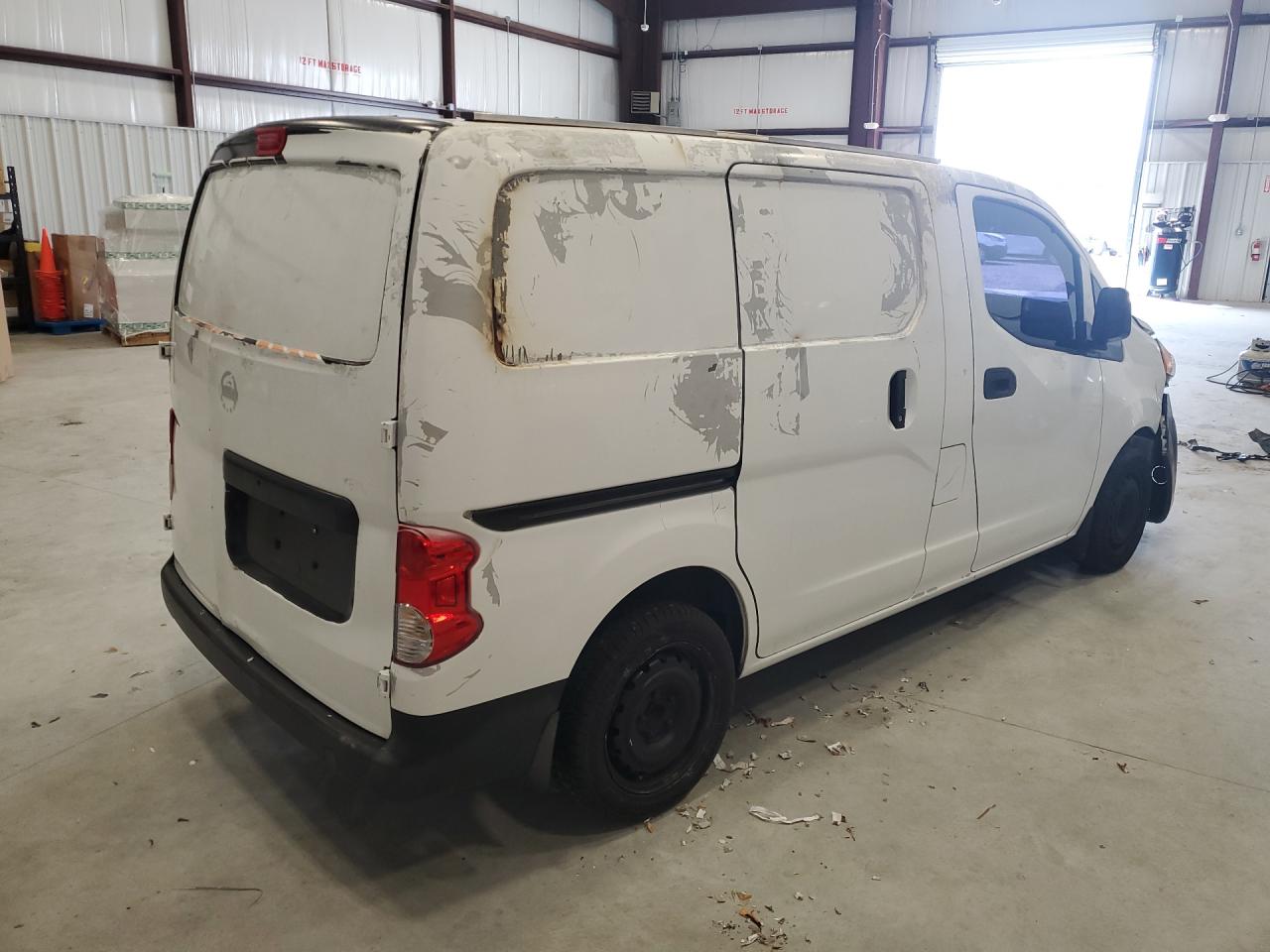 2015 NISSAN NV