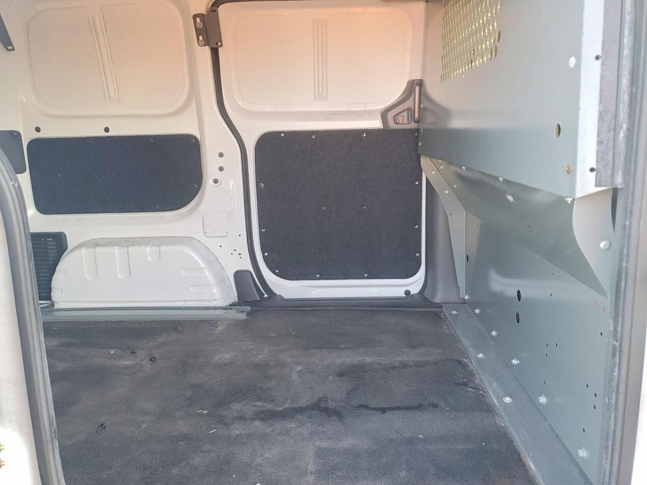 2019 NISSAN NV