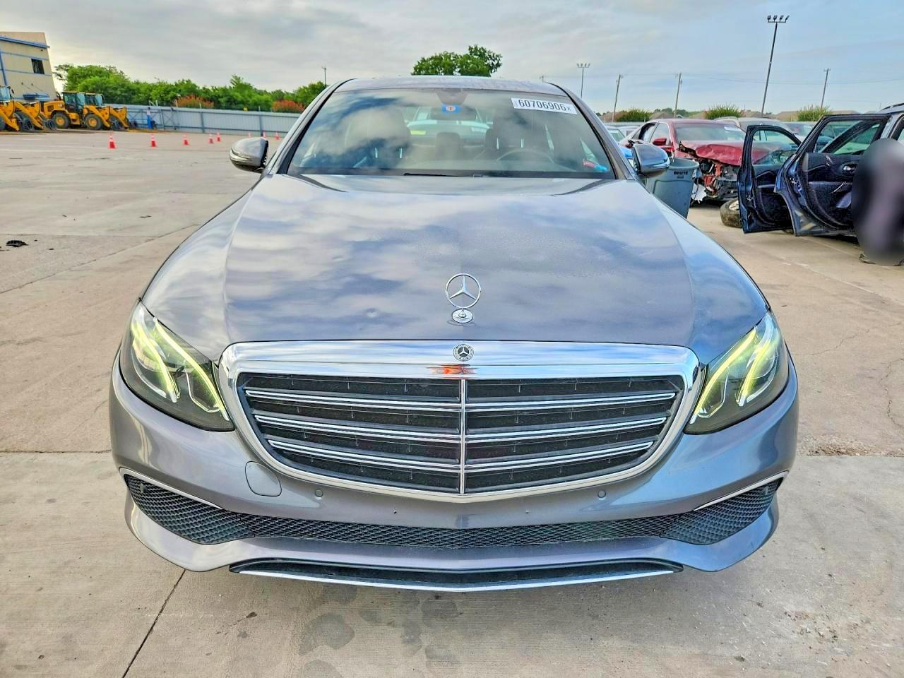 2017 MERCEDES-BENZ E-CLASS