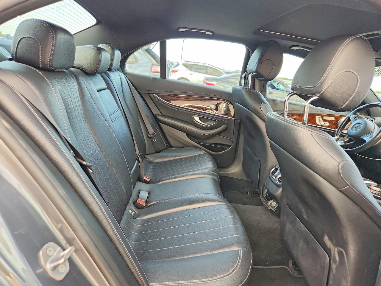 2017 MERCEDES-BENZ E-CLASS