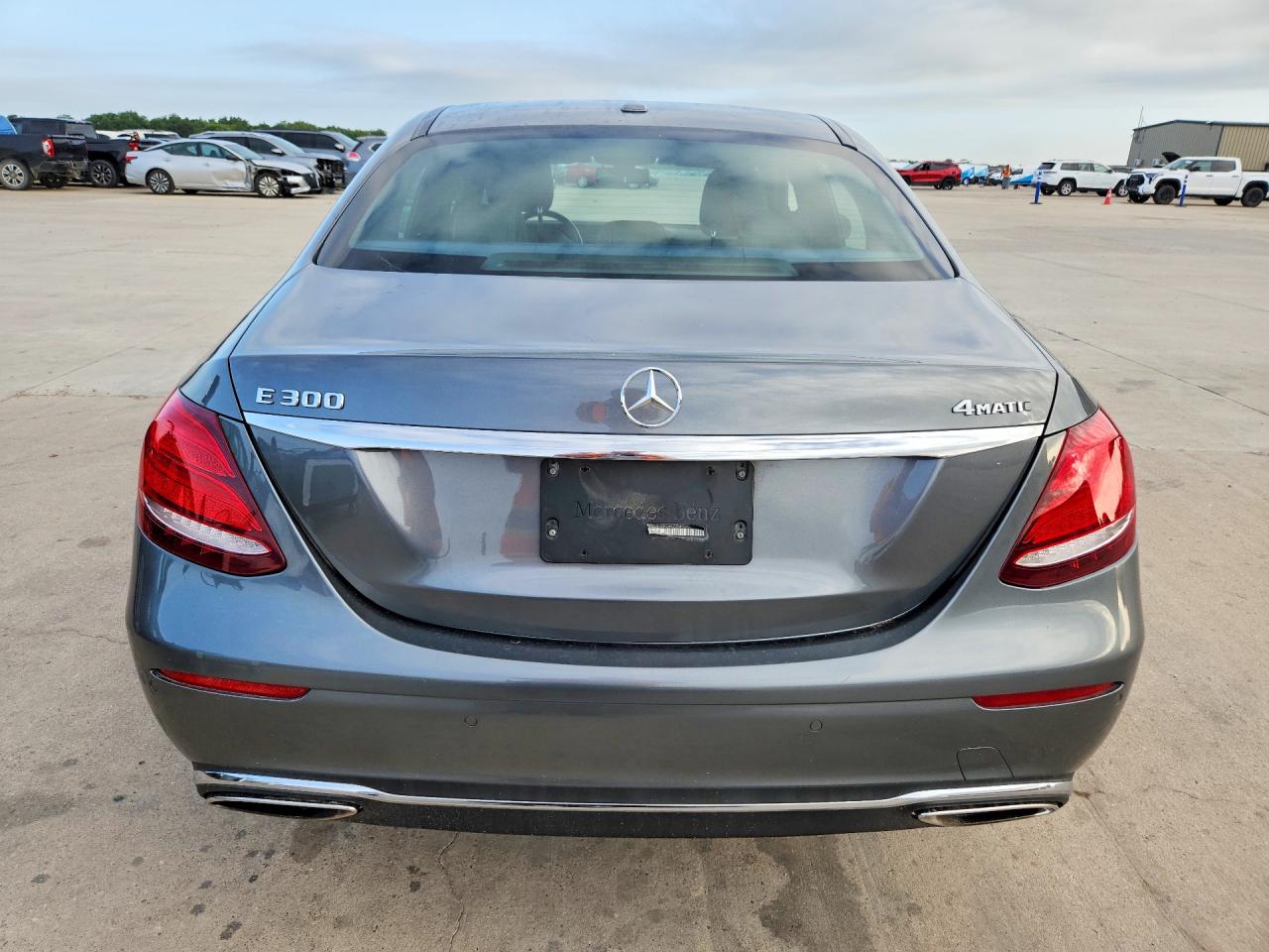2017 MERCEDES-BENZ E-CLASS