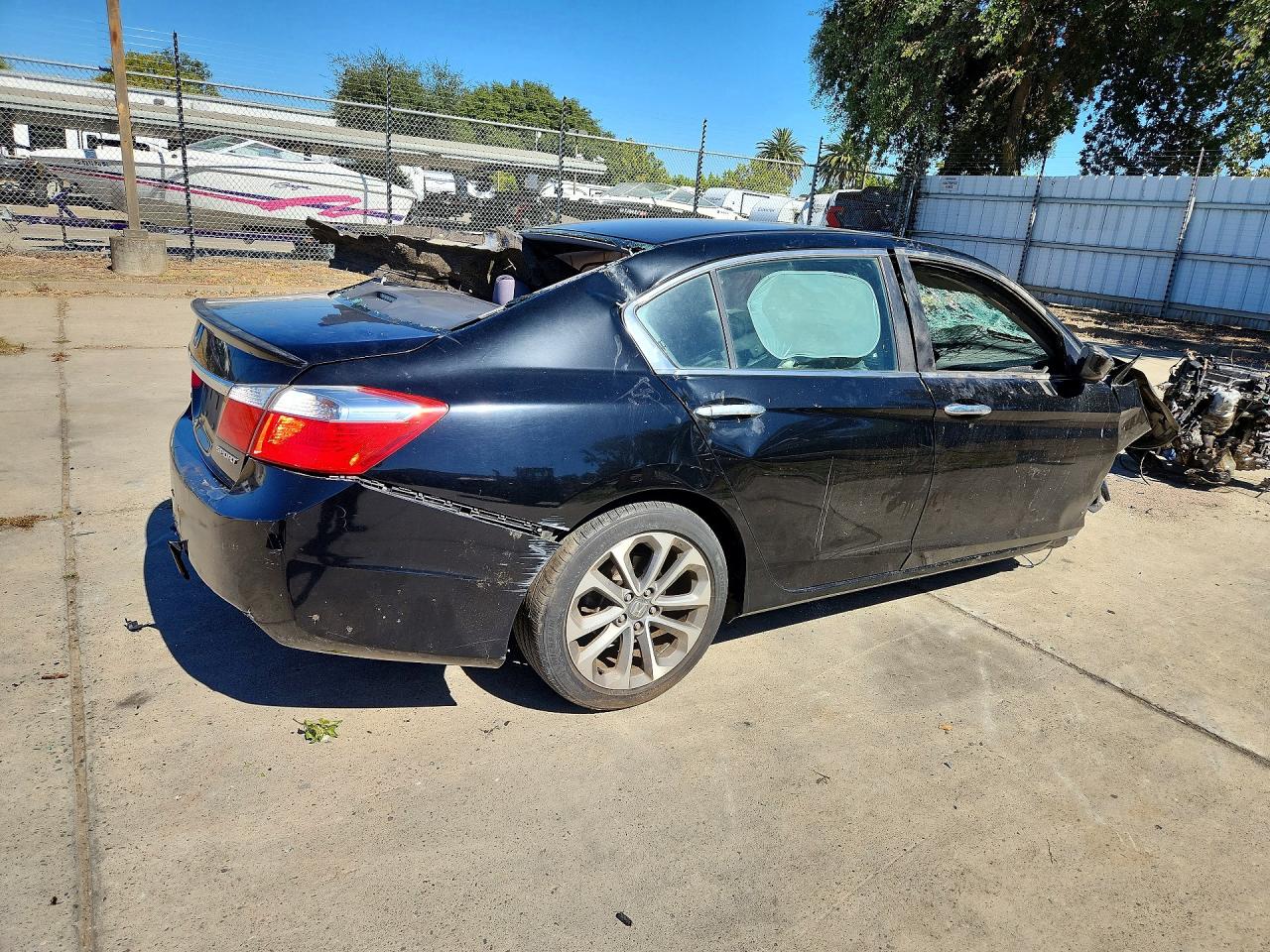 2015 HONDA ACCORD