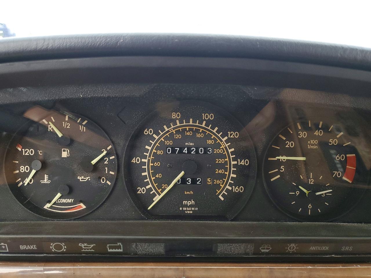 1986 MERCEDES-BENZ 560-CLASS
