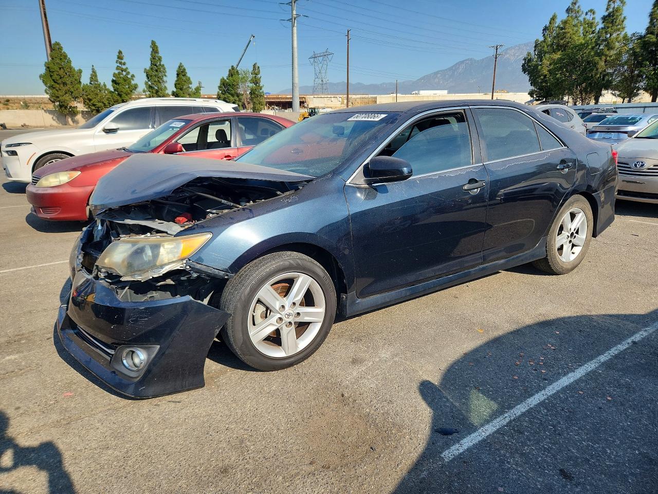 2012 TOYOTA CAMRY