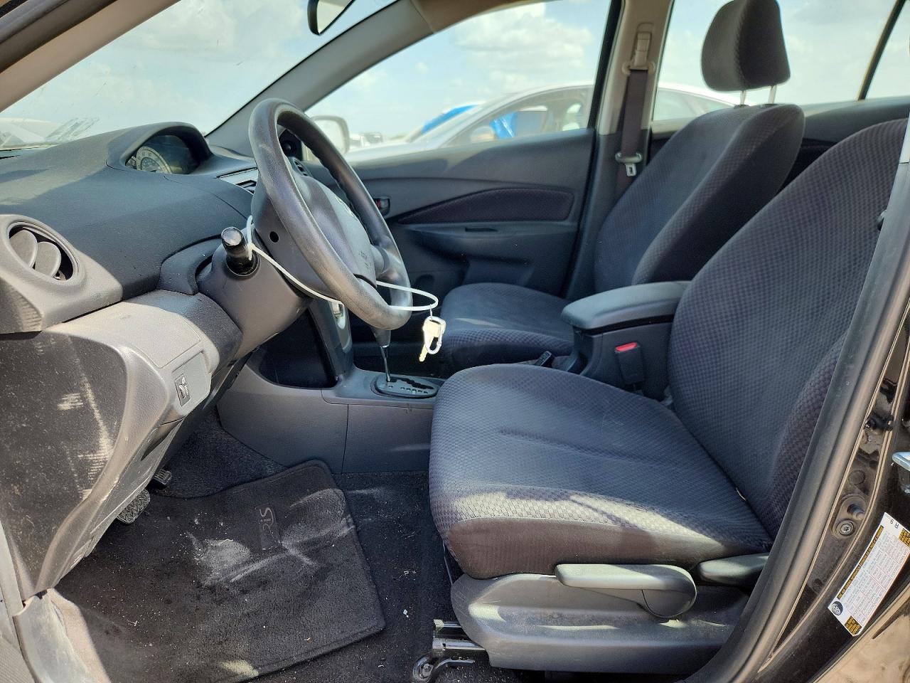 2008 TOYOTA YARIS