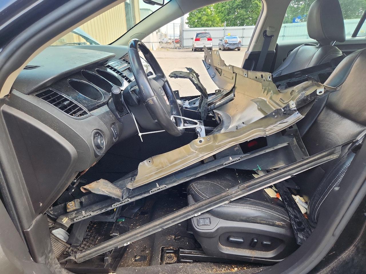 2010 FORD TAURUS
