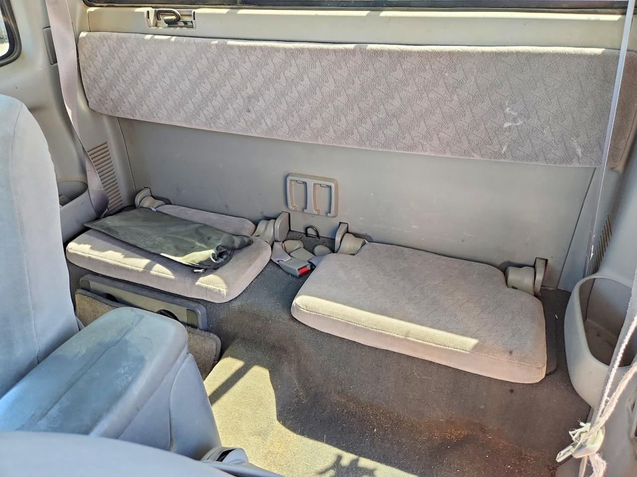 2001 TOYOTA TACOMA