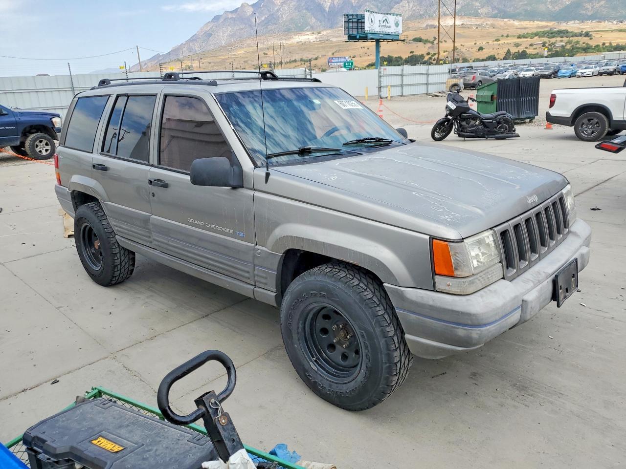 1998 JEEP CHEROKEE