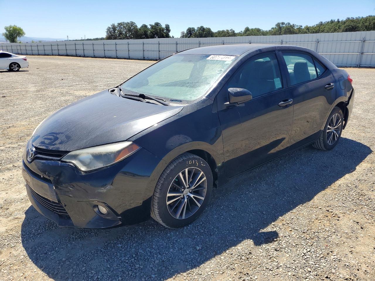 2016 TOYOTA COROLLA