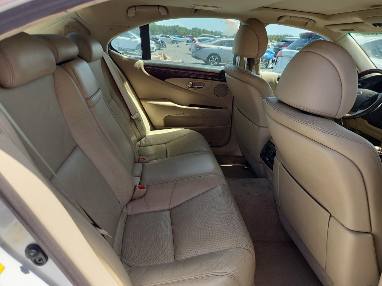 2010 LEXUS LS460