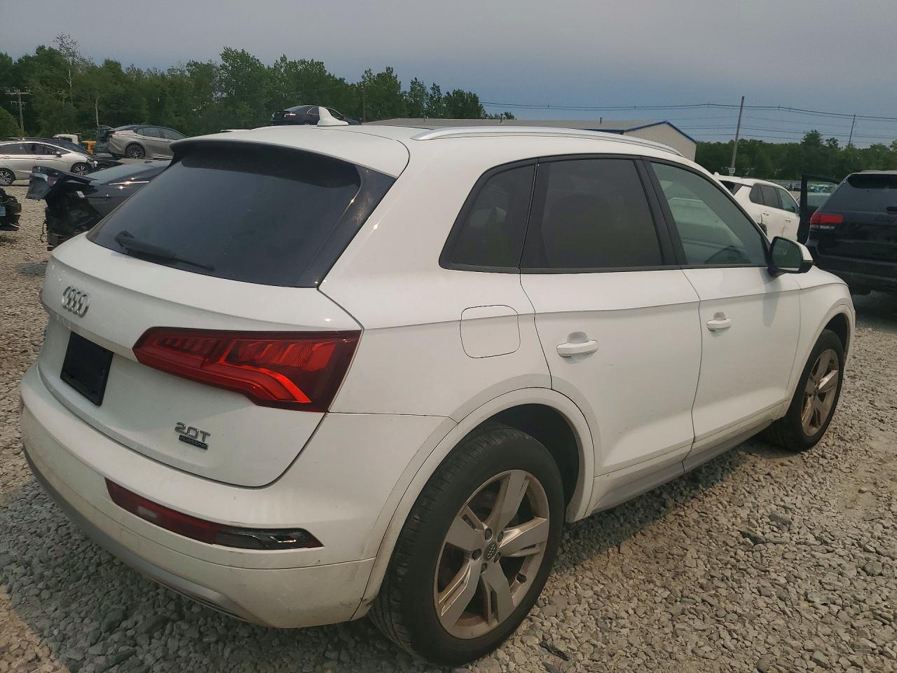 2018 AUDI Q5