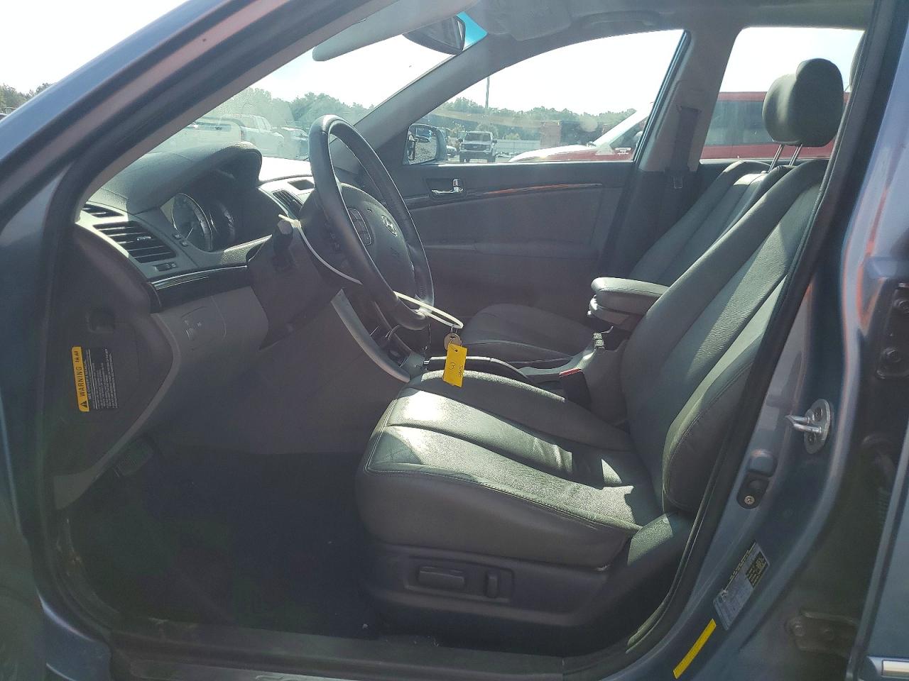 2009 HYUNDAI SONATA
