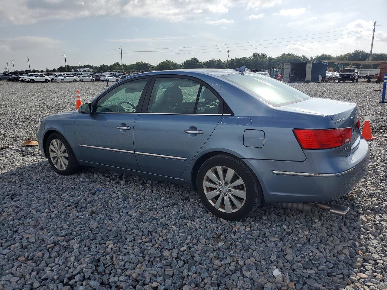 2009 HYUNDAI SONATA