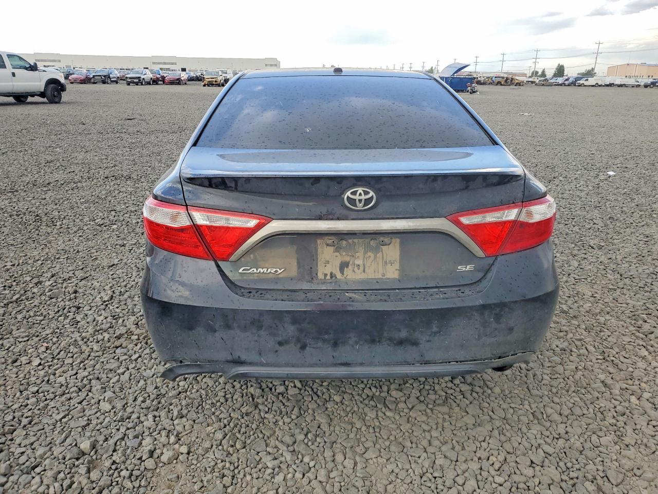 2017 TOYOTA CAMRY