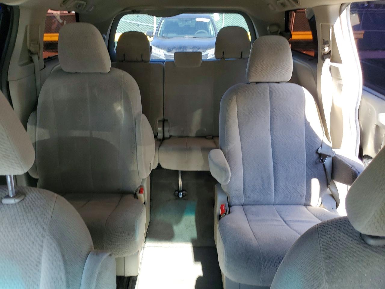 2014 TOYOTA SIENNA
