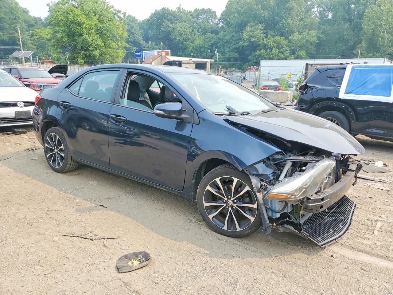 2017 TOYOTA COROLLA