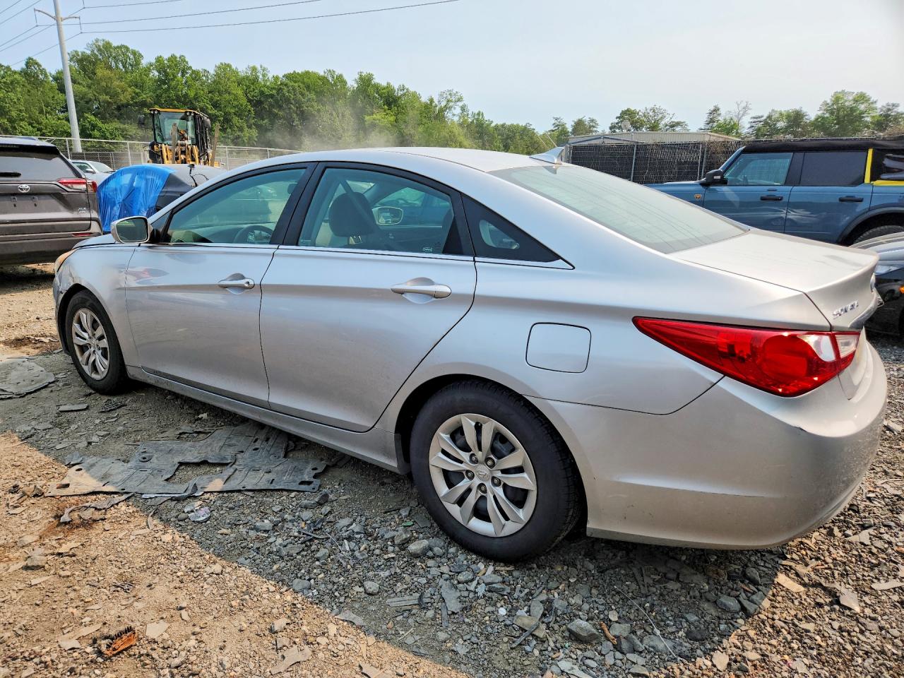 2011 HYUNDAI SONATA