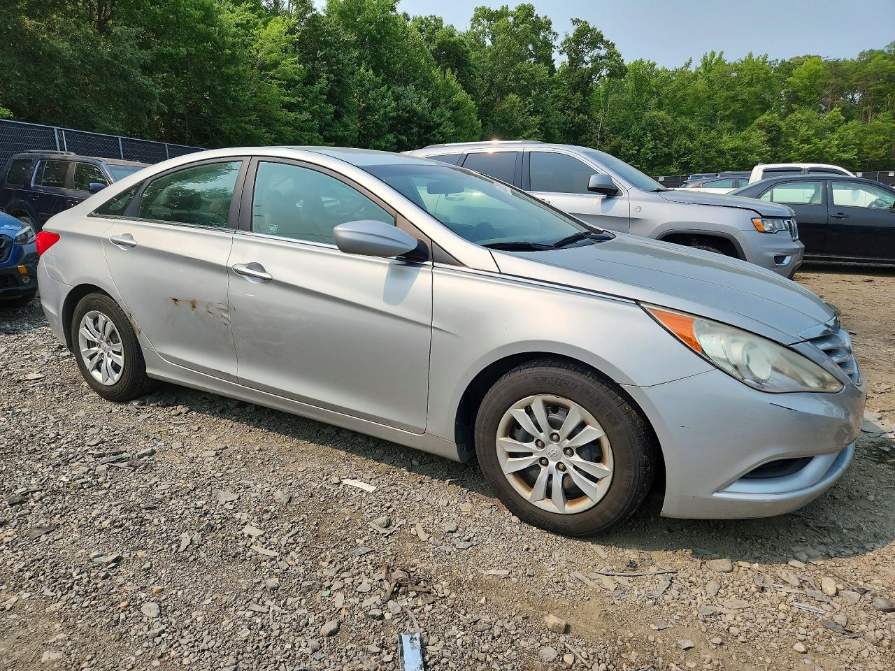 2011 HYUNDAI SONATA