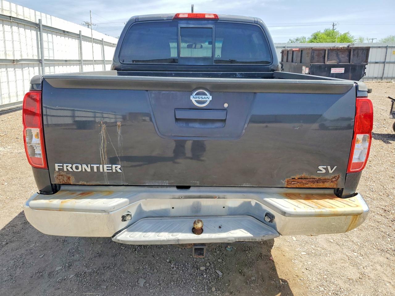 2014 NISSAN FRONTIER