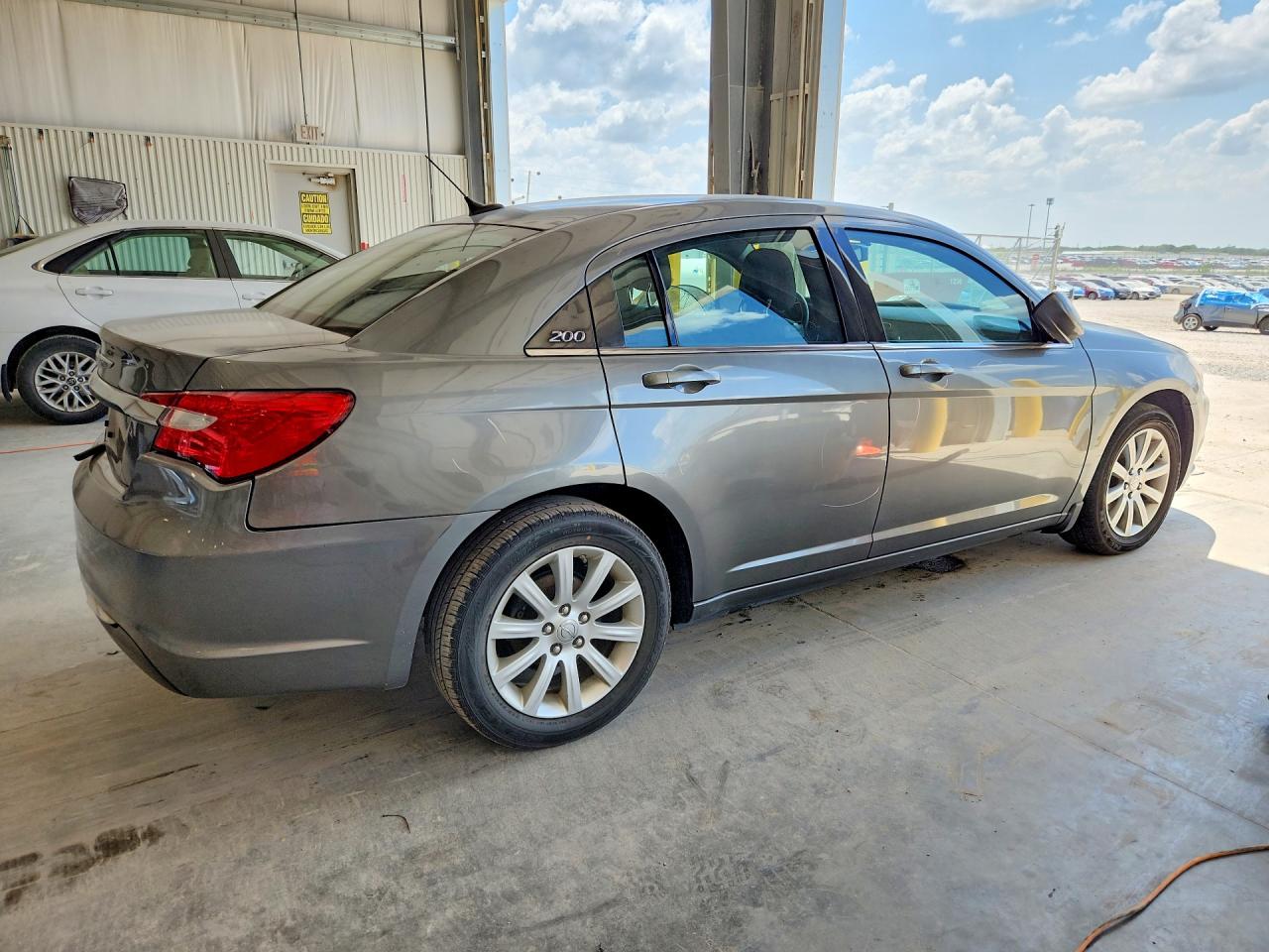 2013 CHRYSLER 200