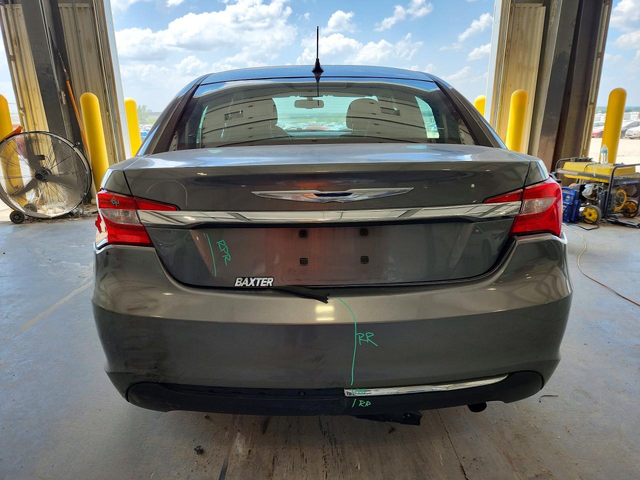 2013 CHRYSLER 200