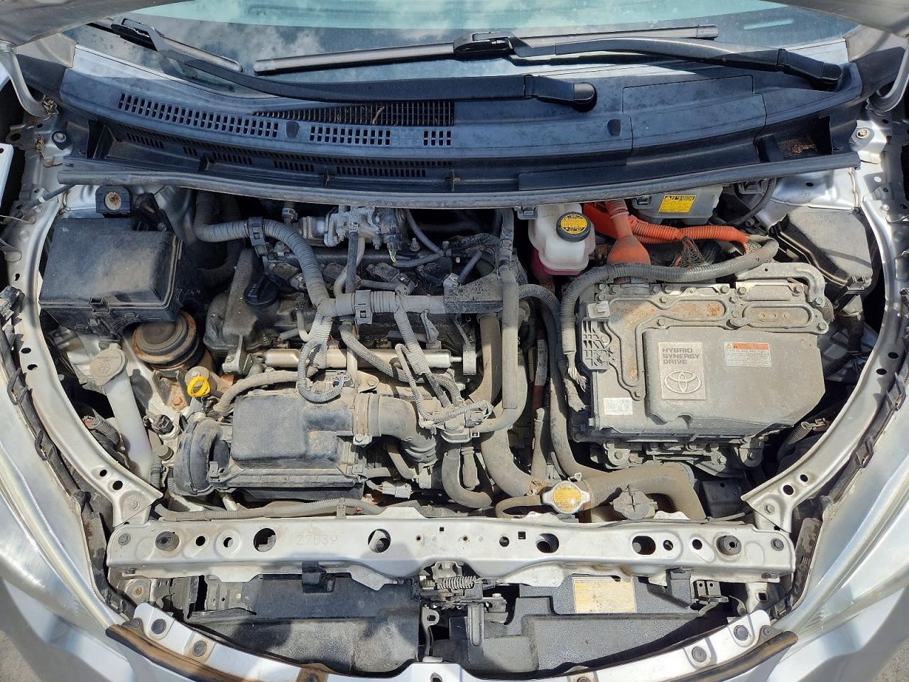 2013 TOYOTA PRIUS