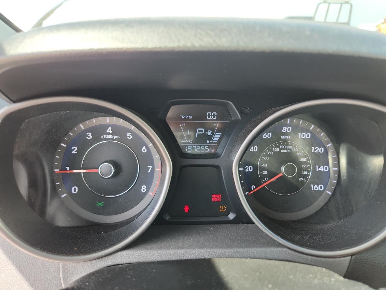 2014 HYUNDAI ELANTRA