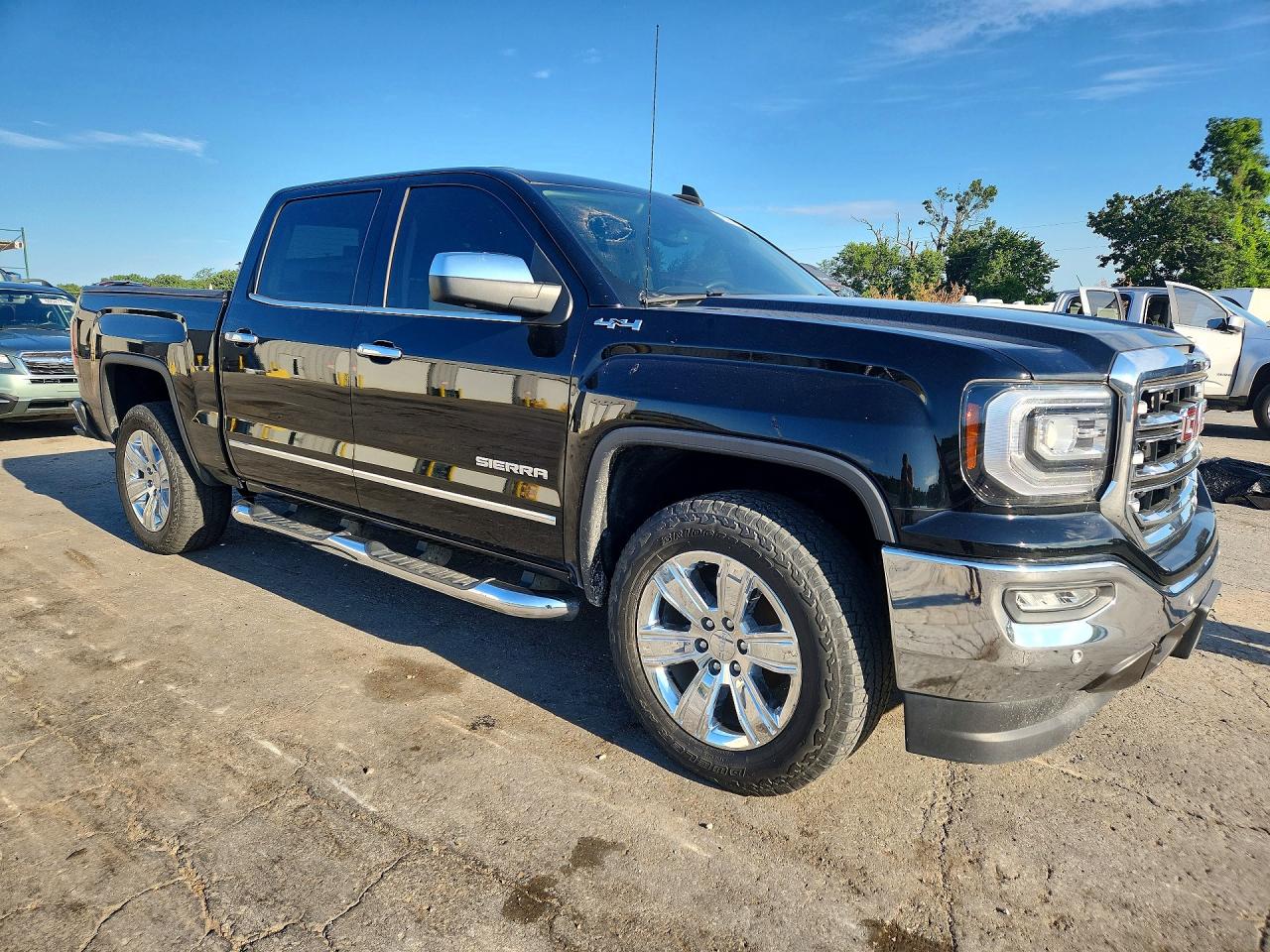 2017 GMC SIERRA