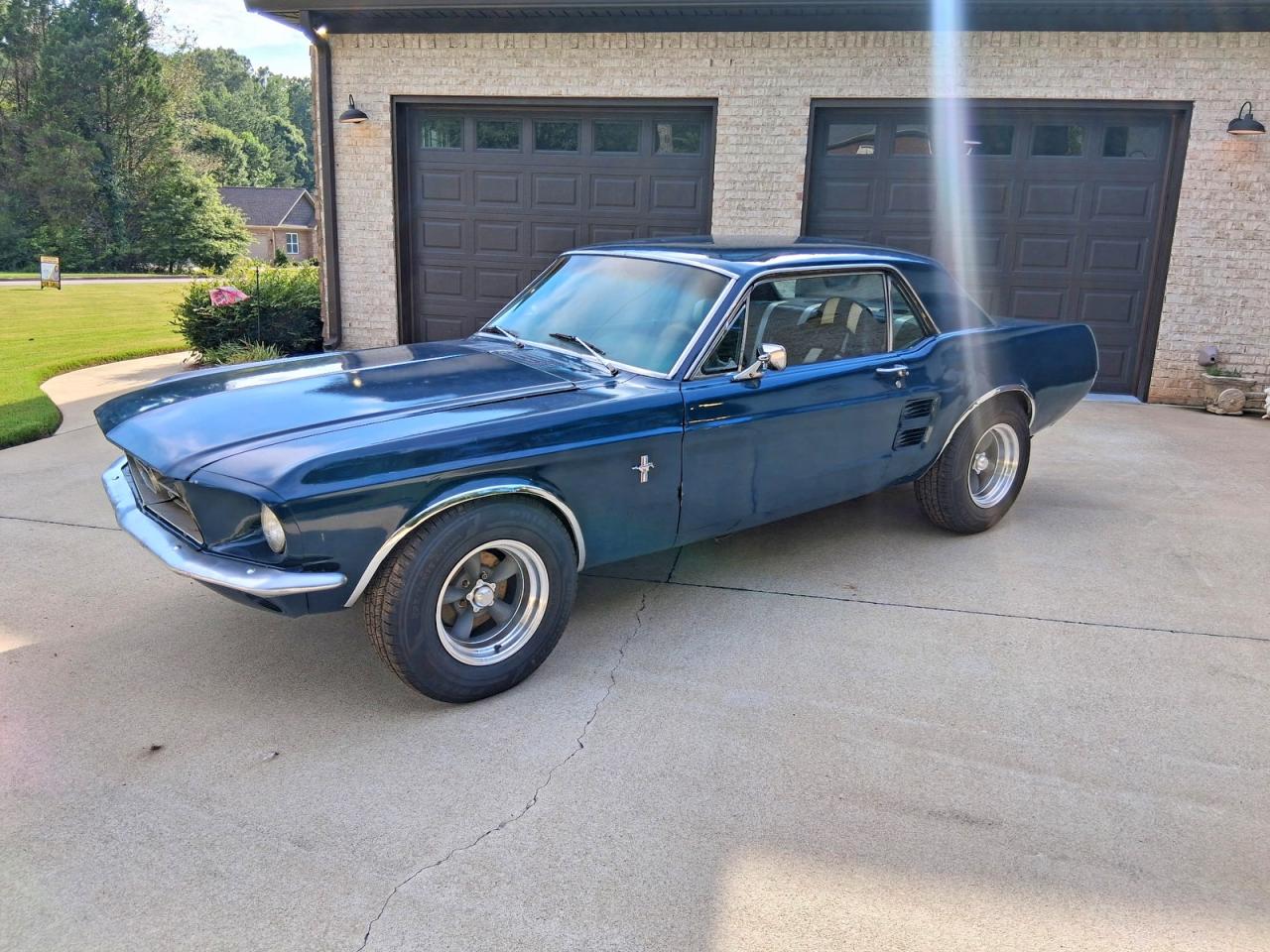 1967 FORD MUSTANG