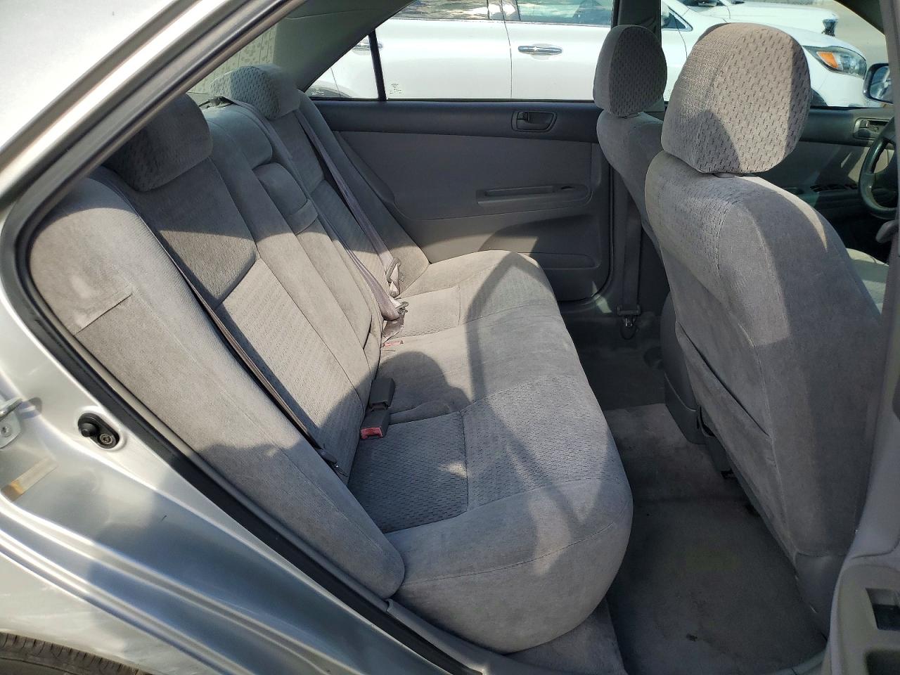 2002 TOYOTA CAMRY