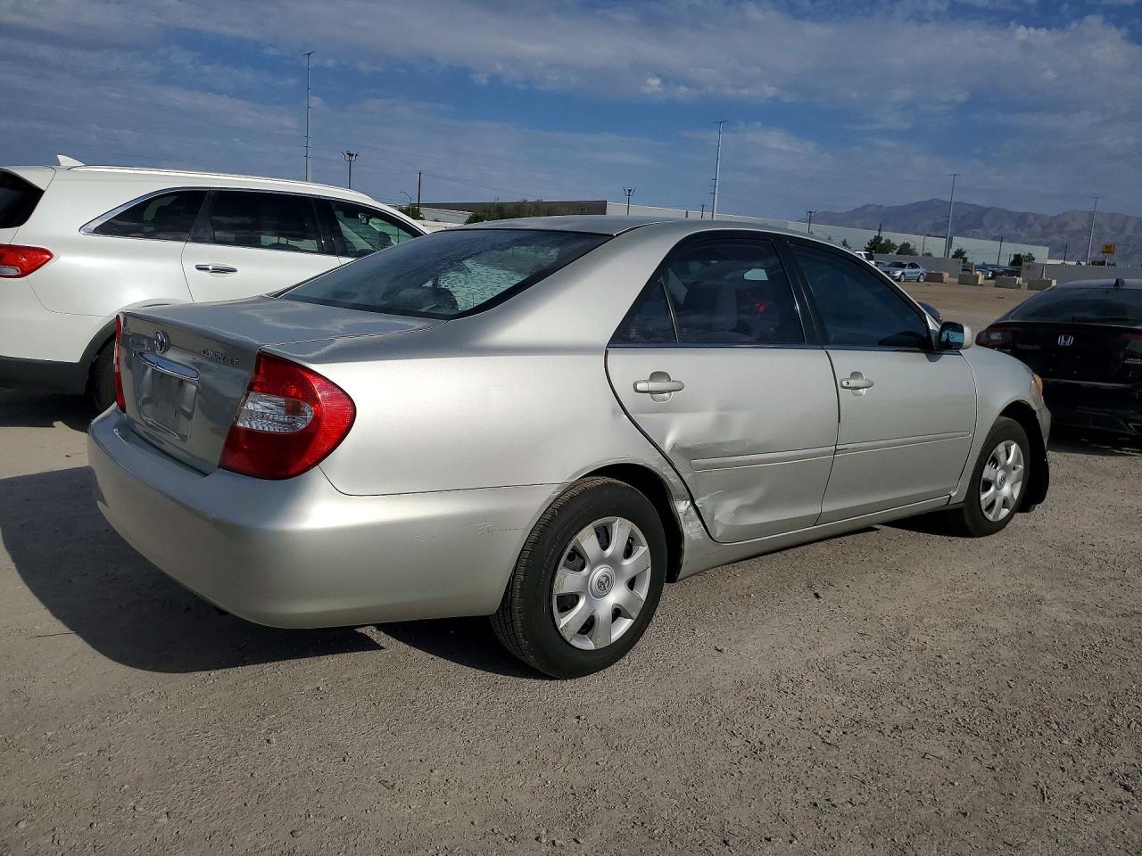 2002 TOYOTA CAMRY