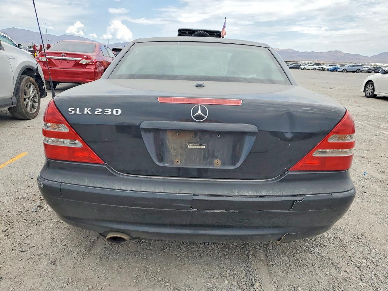 2001 MERCEDES-BENZ SLK-CLASS