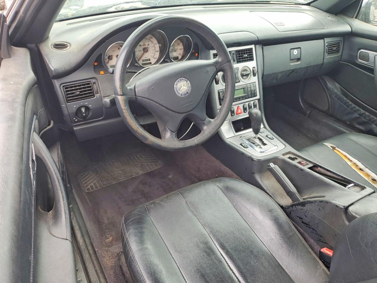 2001 MERCEDES-BENZ SLK-CLASS
