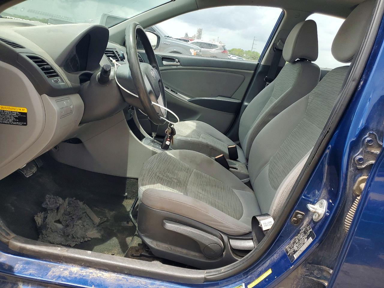 2015 HYUNDAI ACCENT