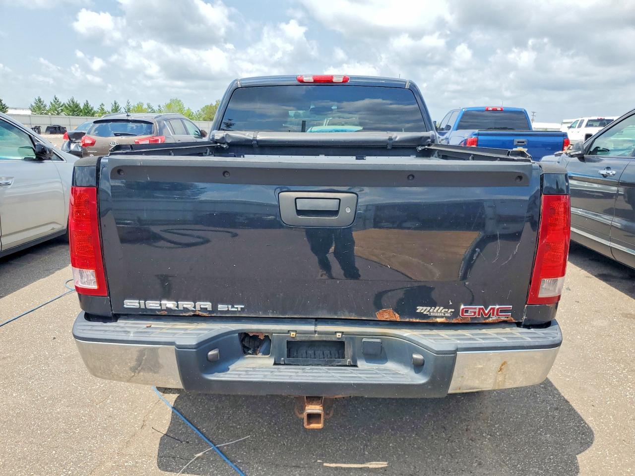 2007 GMC SIERRA