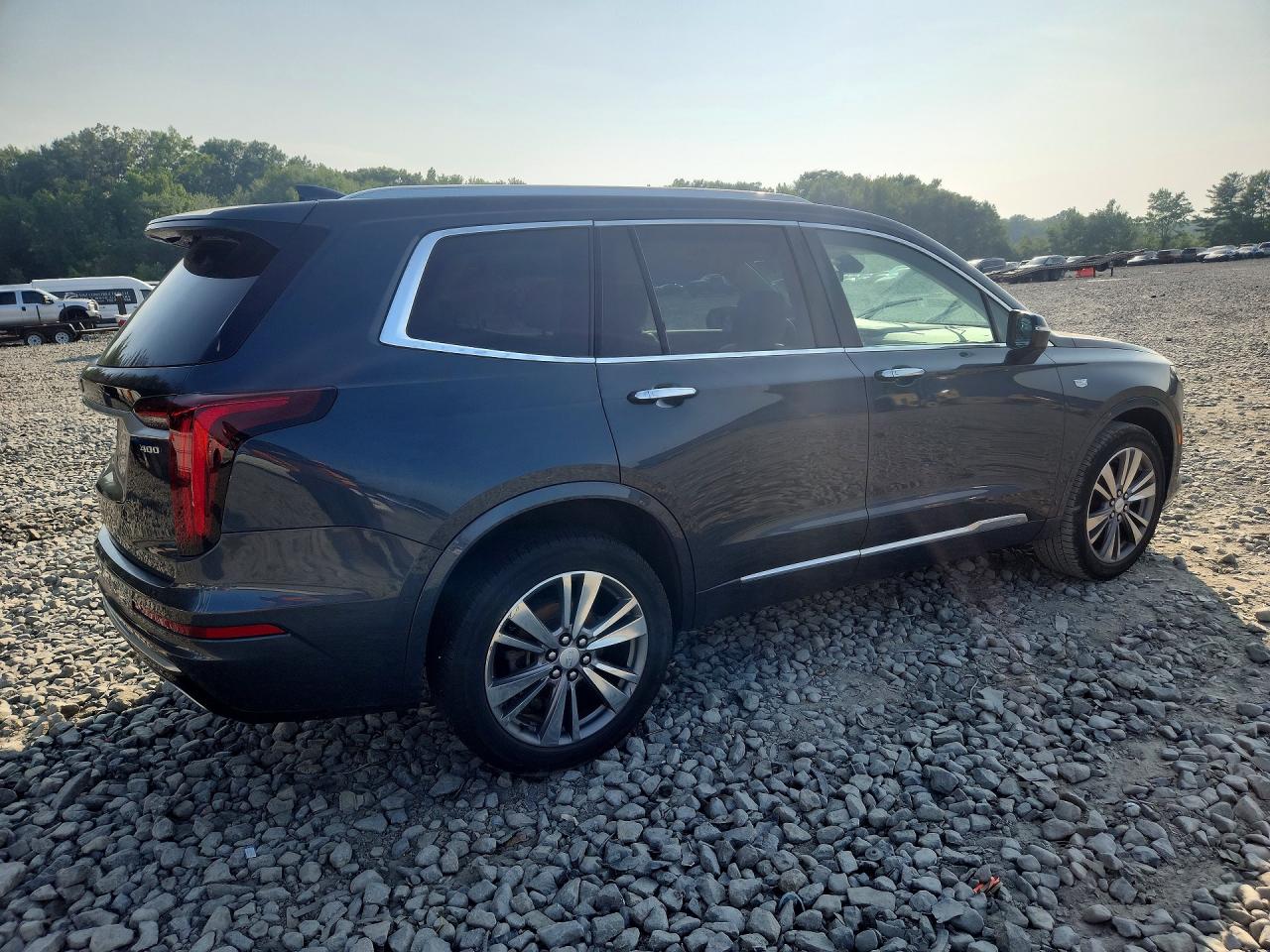 2021 CADILLAC XT6