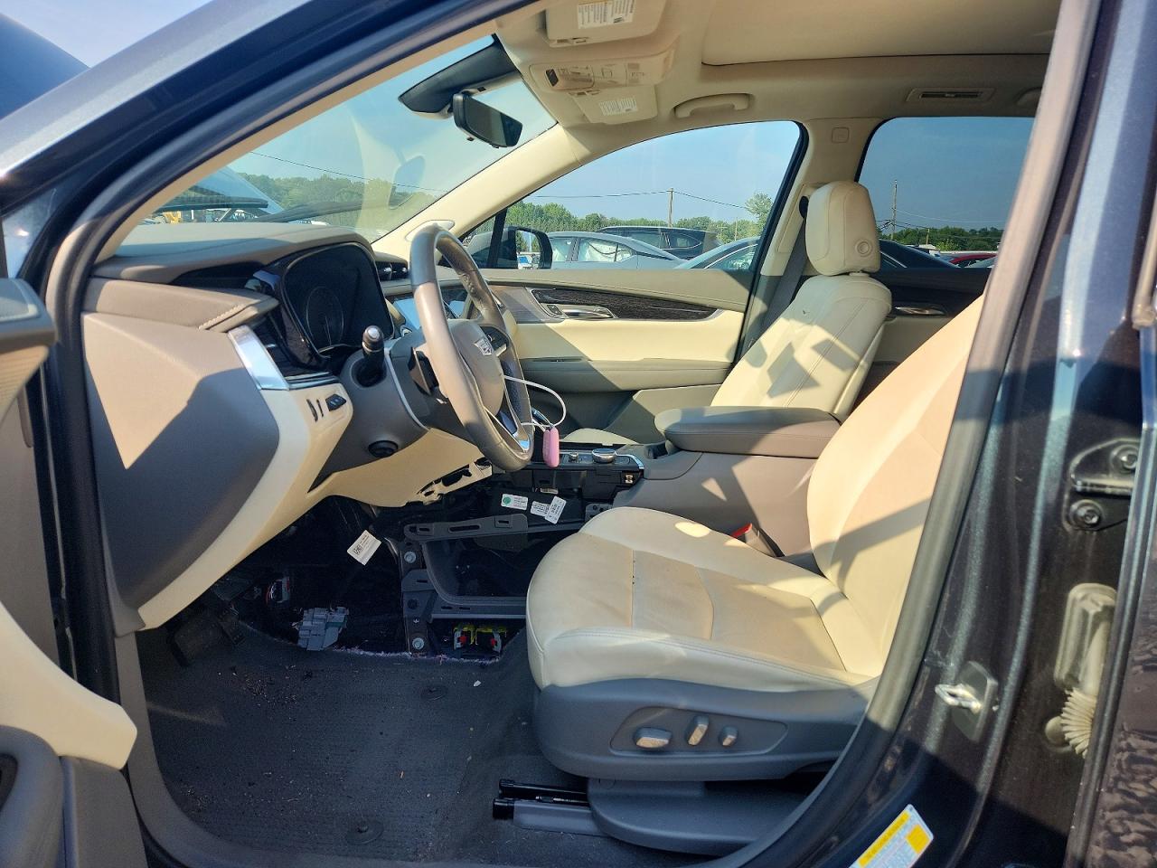 2021 CADILLAC XT6