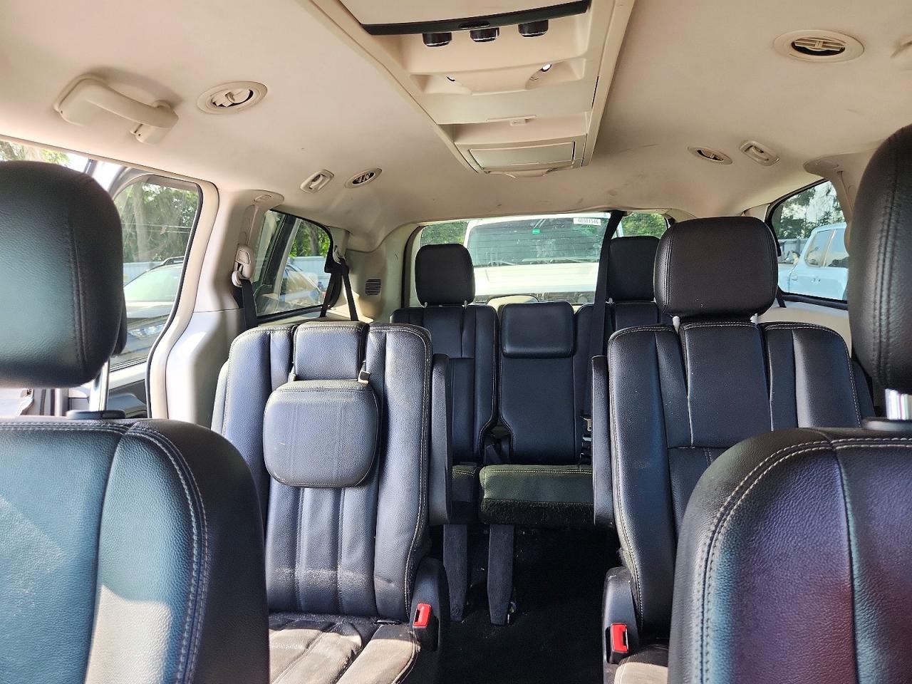 2014 CHRYSLER MINIVAN
