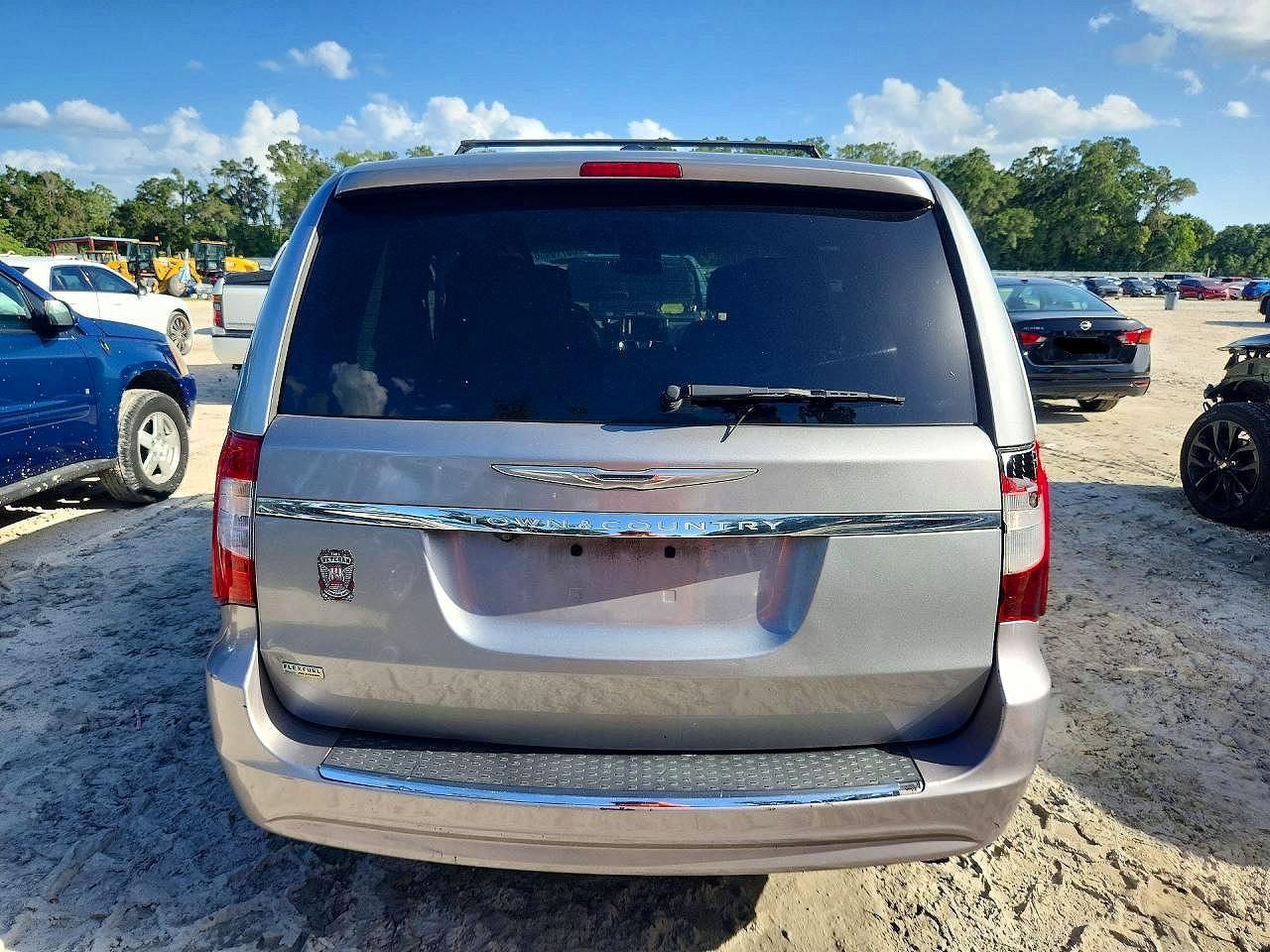 2014 CHRYSLER MINIVAN