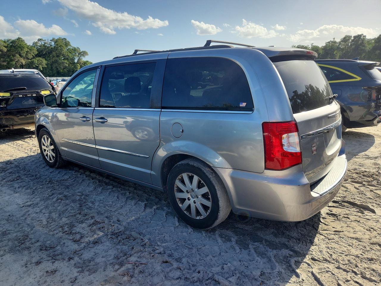 2014 CHRYSLER MINIVAN