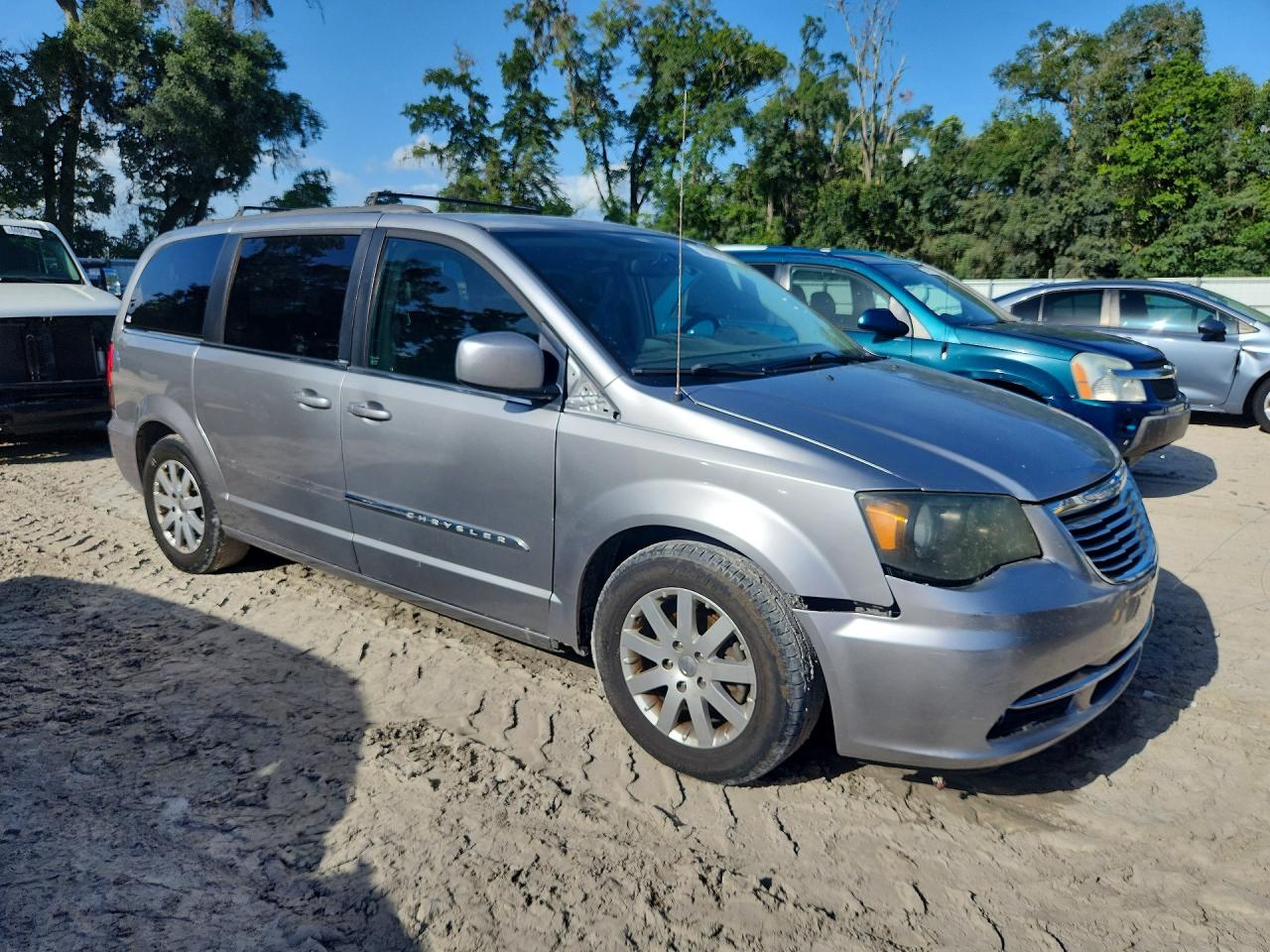 2014 CHRYSLER MINIVAN