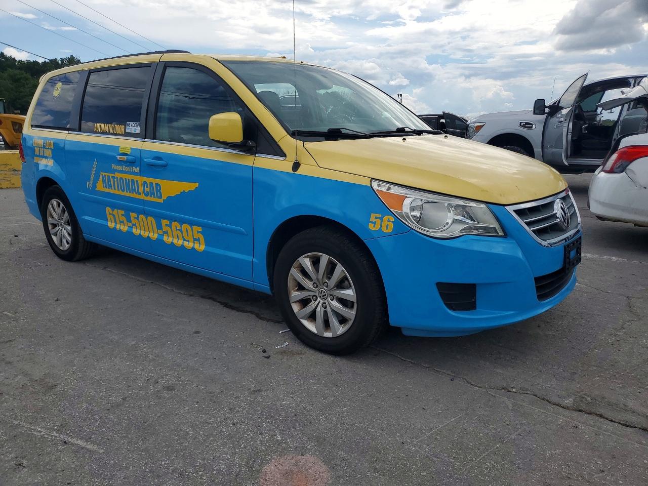 2013 VOLKSWAGEN ROUTAN