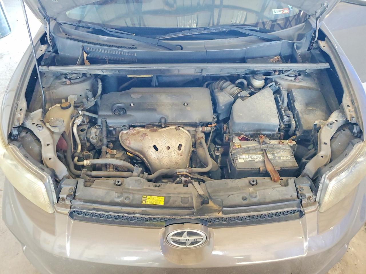 2011 TOYOTA SCION