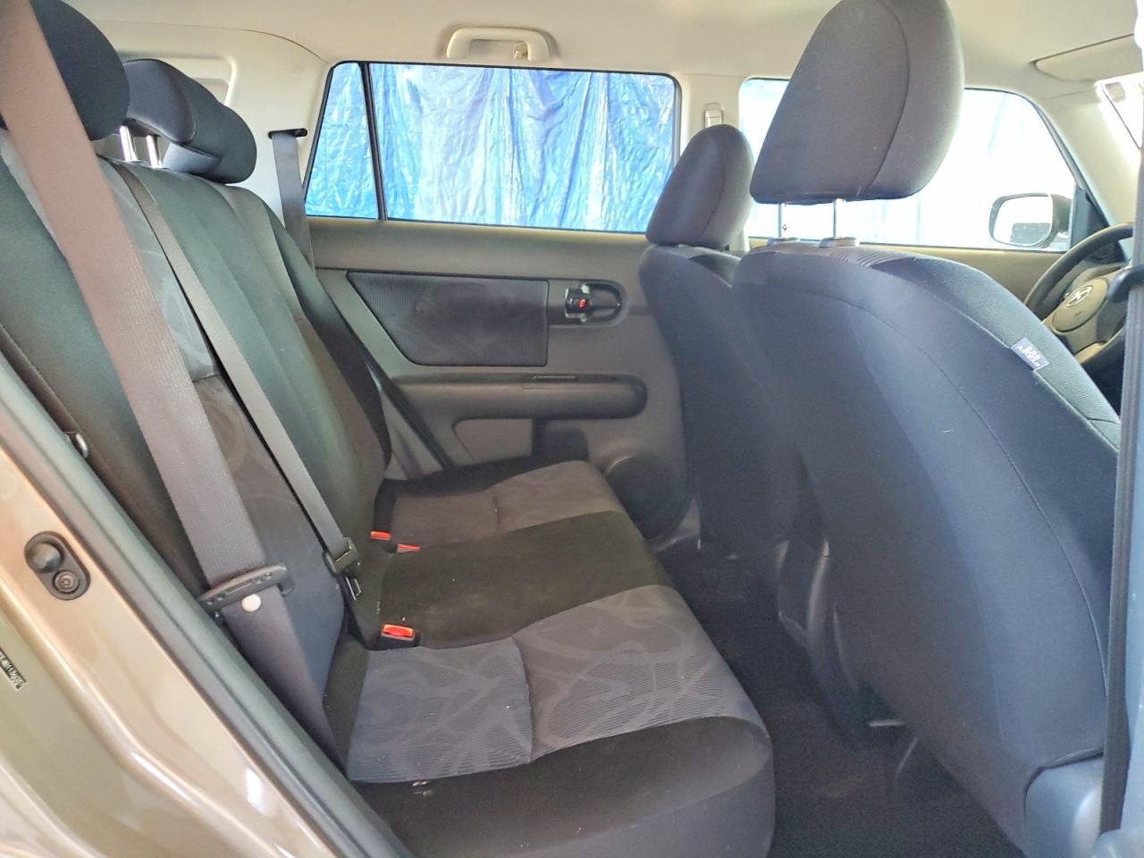 2011 TOYOTA SCION