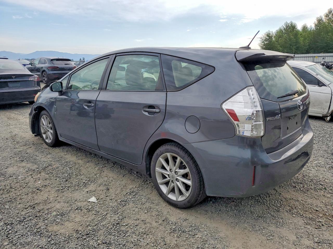 2012 TOYOTA PRIUS
