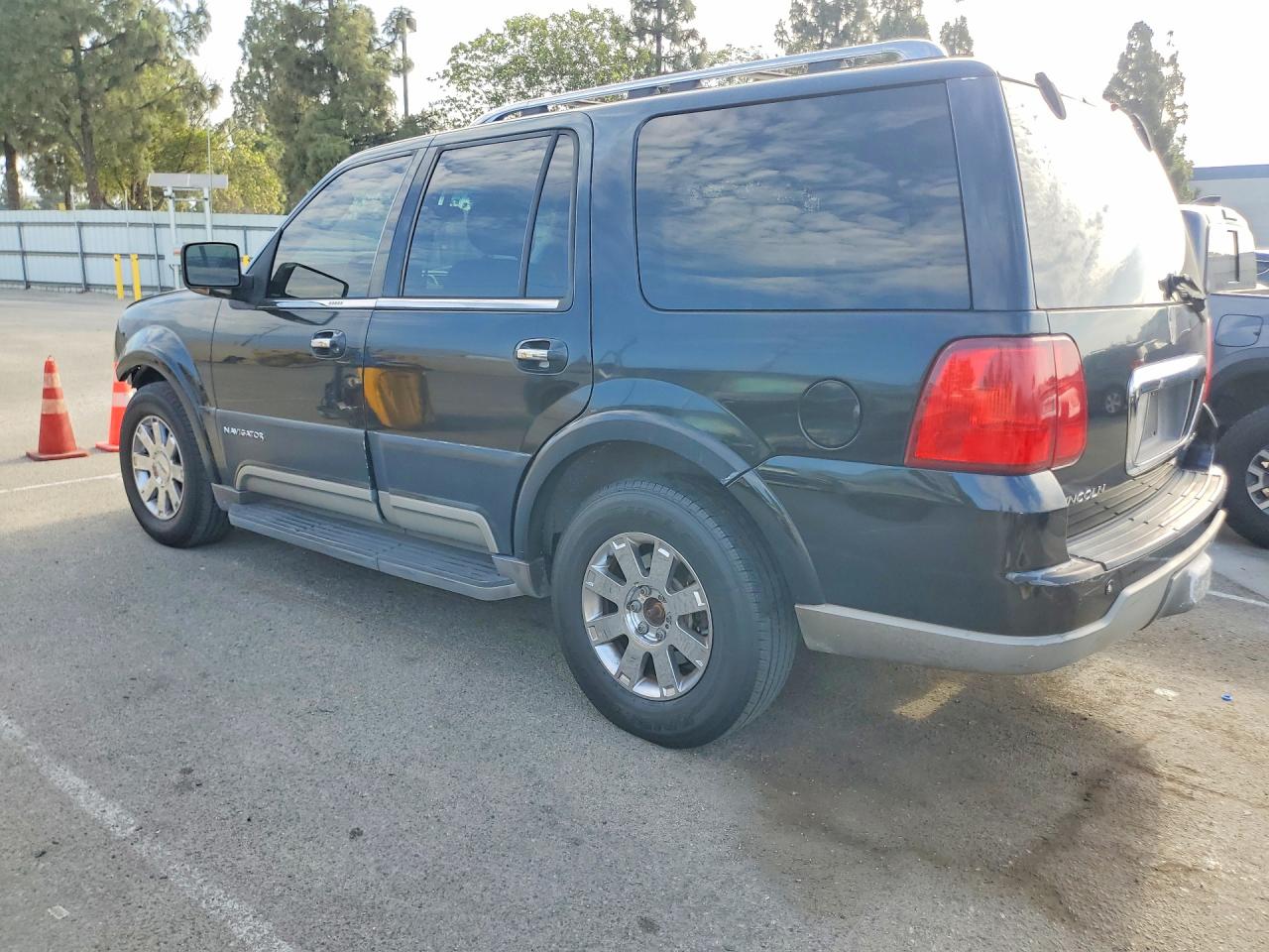 2003 LINCOLN NAVIGATOR