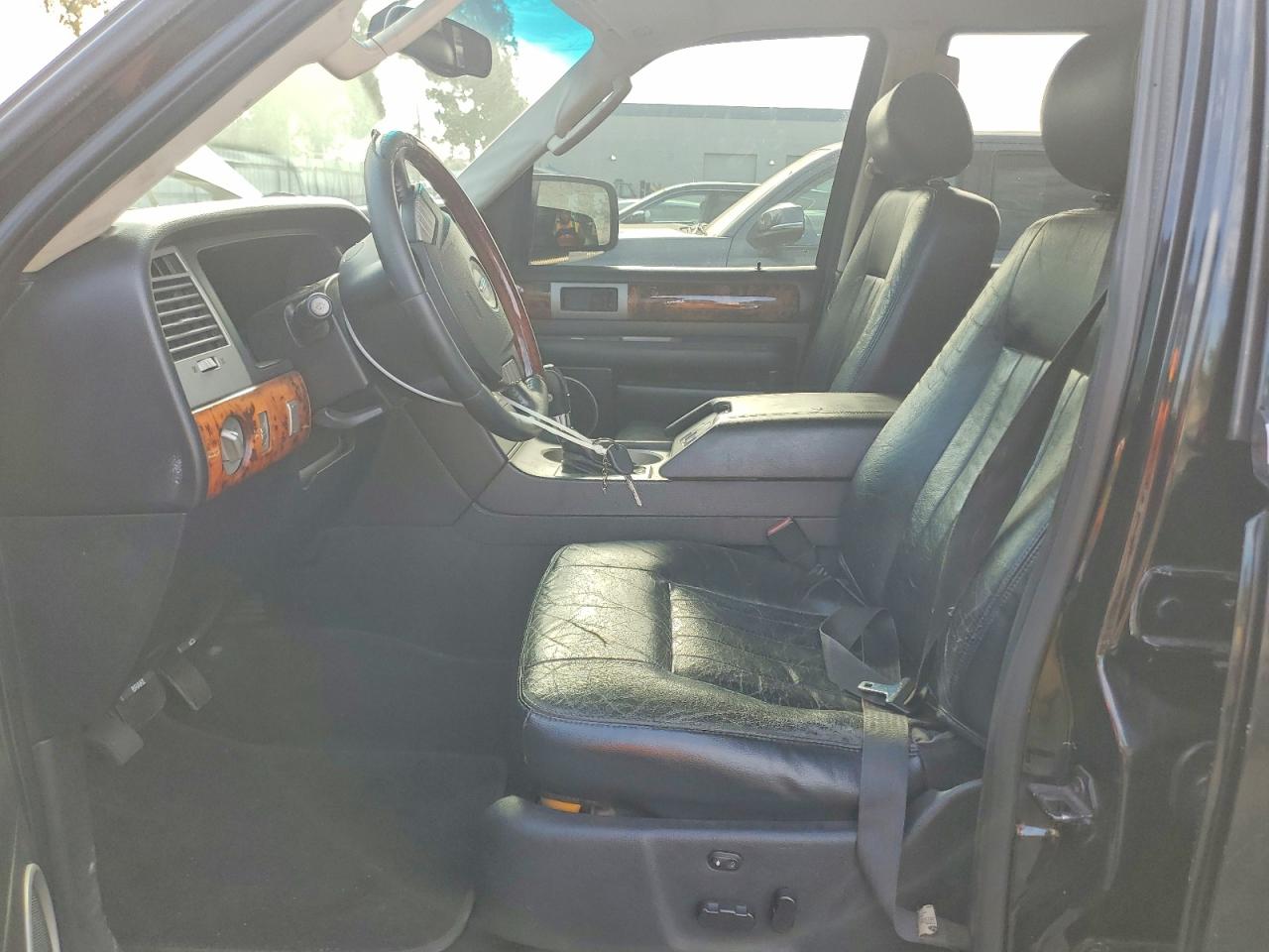 2003 LINCOLN NAVIGATOR