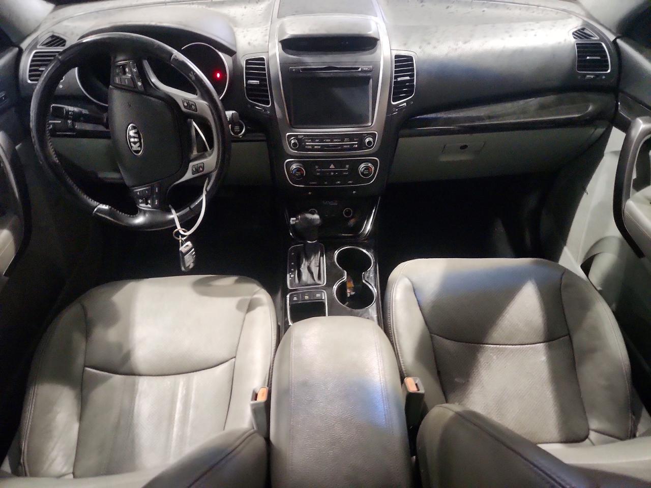 2014 KIA SORENTO